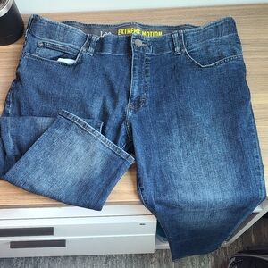 Lee Extreme Motion Jeans